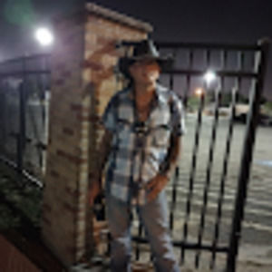 Meet your Posher, Carmen